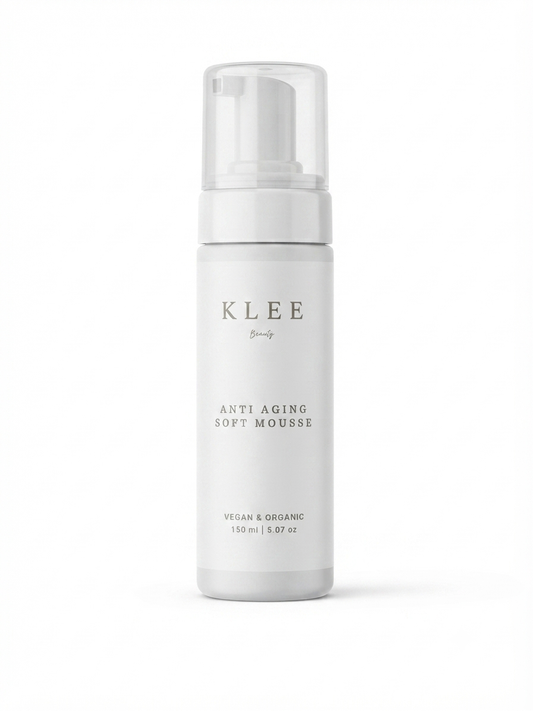 SOFT MOUSSE ANTI-AGING Deterge e illumina